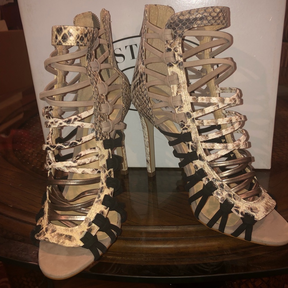 STEVE MADDEN SLEIK NATURAL MULTI